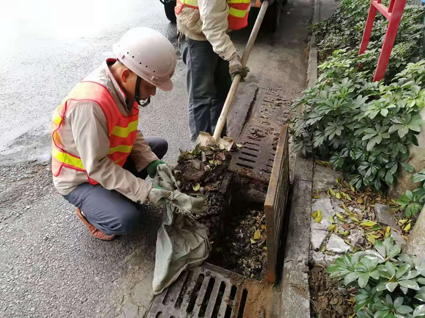 市政道路雨水口_市政雨水管道施工图片_市政雨水管径如何计算