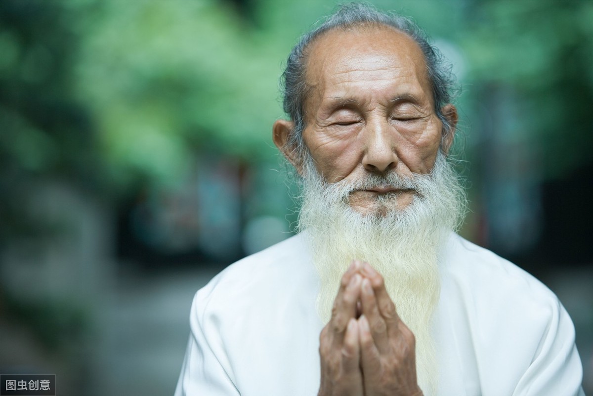 庄子是哪个学派的代表人物（详解庄子的生平简介）