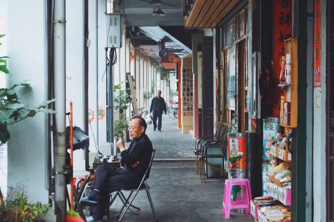 喝茶后能否喝酒_喝酒后多久喝茶_喝茶与喝酒的一句名言