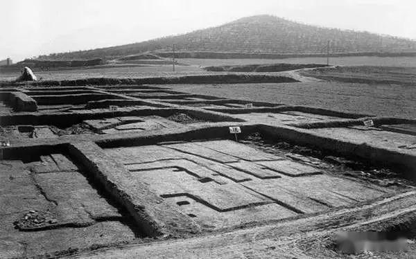 中国古代宫殿建筑风格_中国古代三大宫殿式建筑_中国古代宫殿建筑的发展及制度