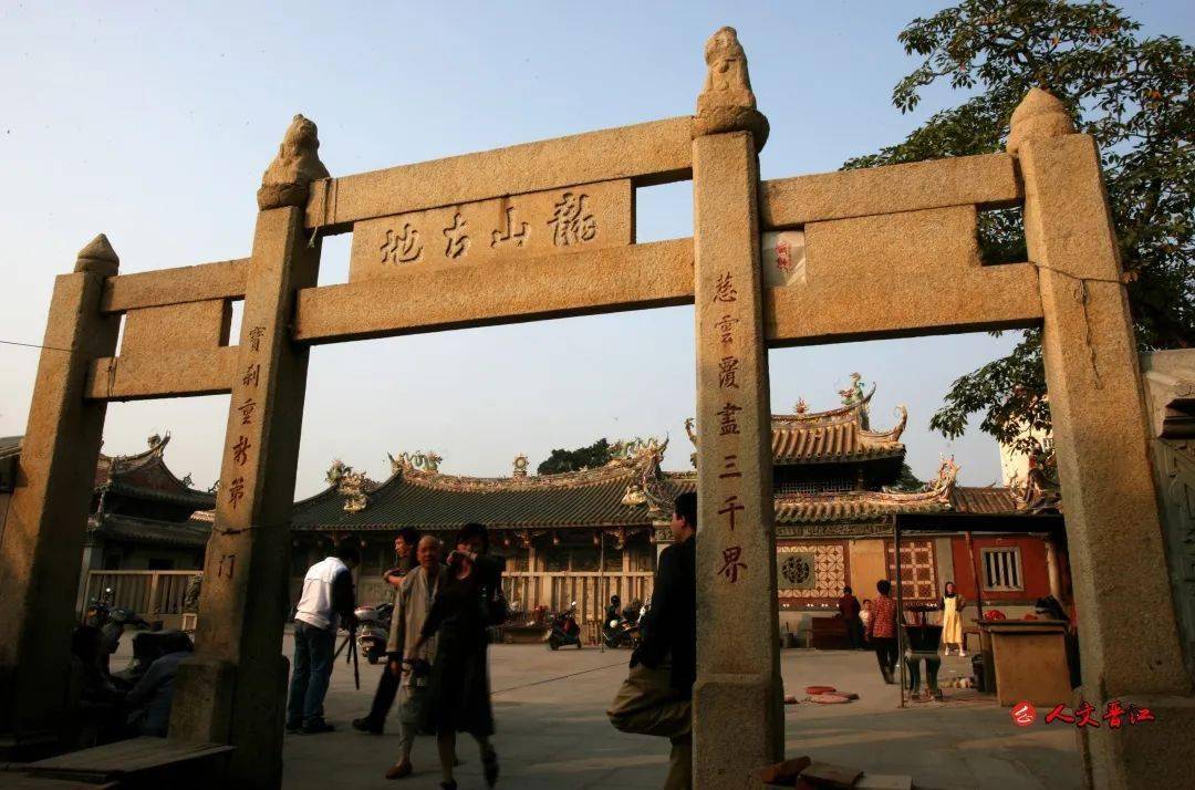 祠庙建筑_寺庙祠_庙祠是什么意思